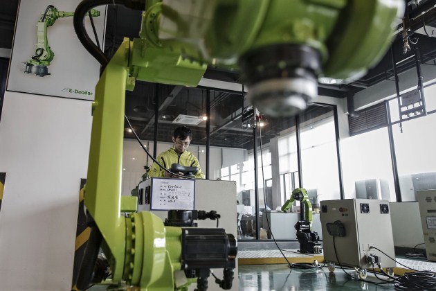 These Countries have the Greatest Density of Robot Workers