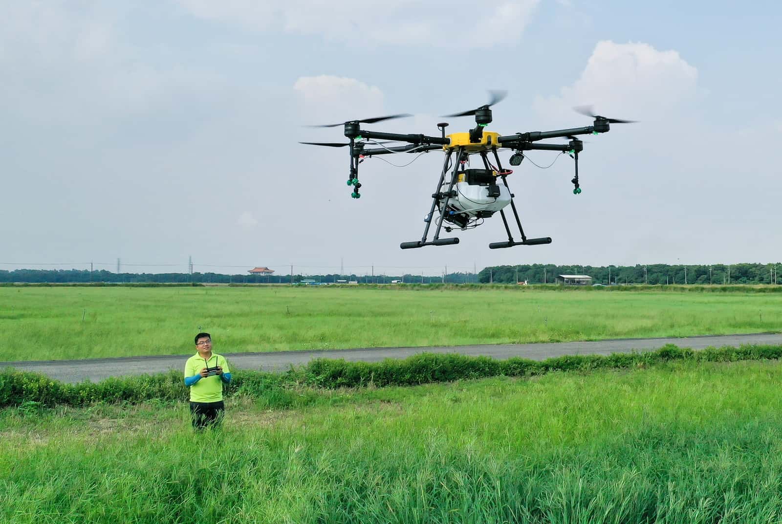 Taiwan drones solve agricultural labor shortage