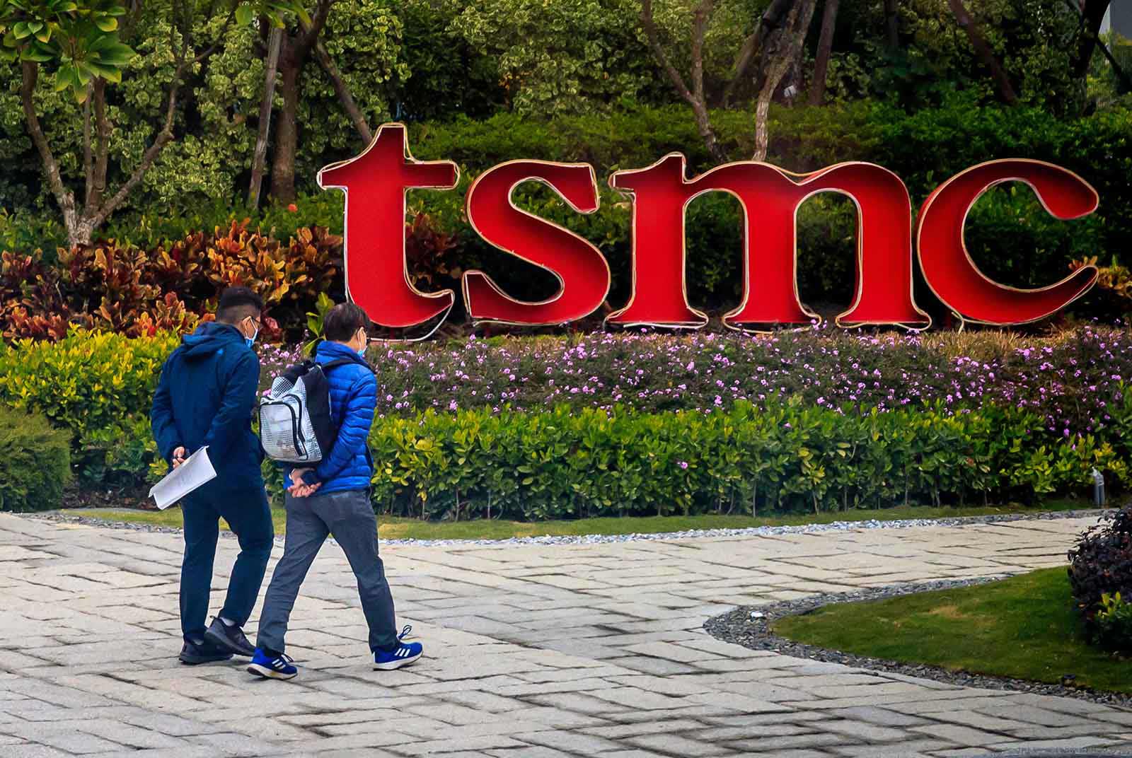 Why is TSMC experiencing ‘negative growth’ for the first time in 14 years?