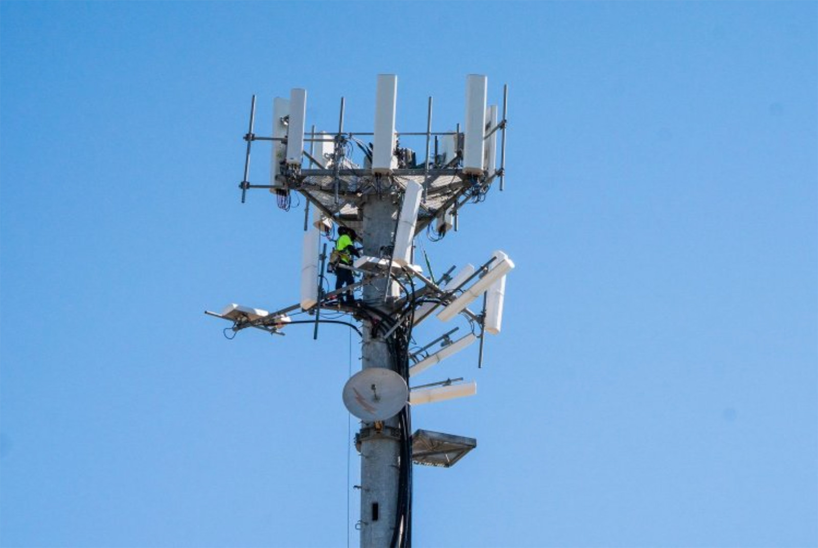 Daily News Digest: Chinese Hackers Target Telecoms