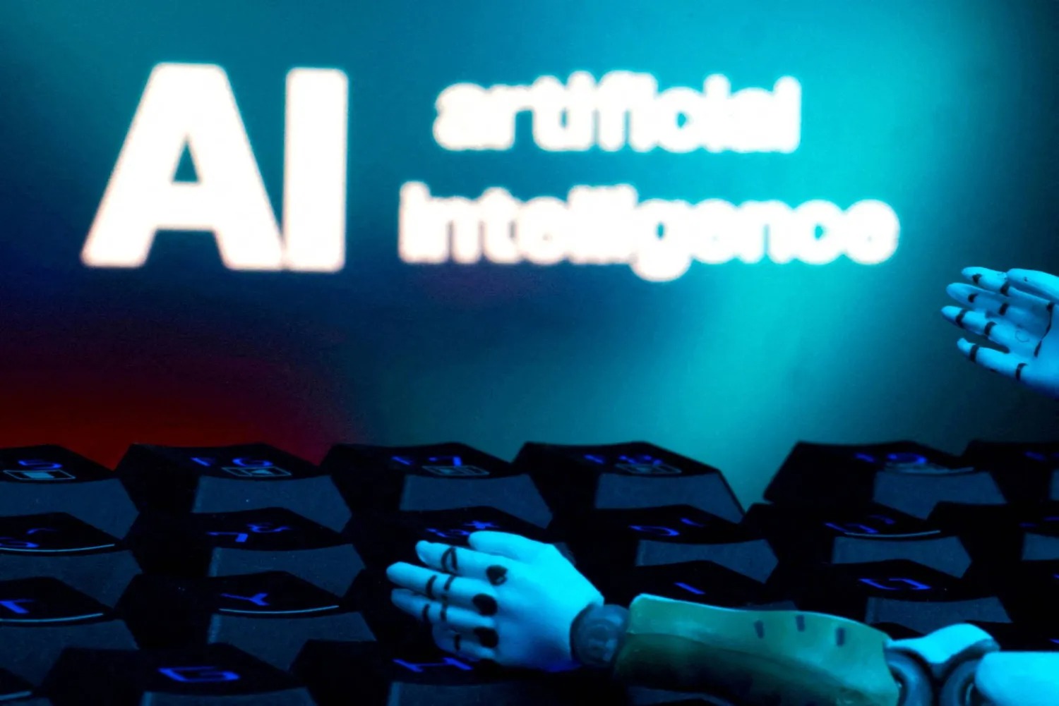 AI Set to Transform Global Trade, WTO Warns