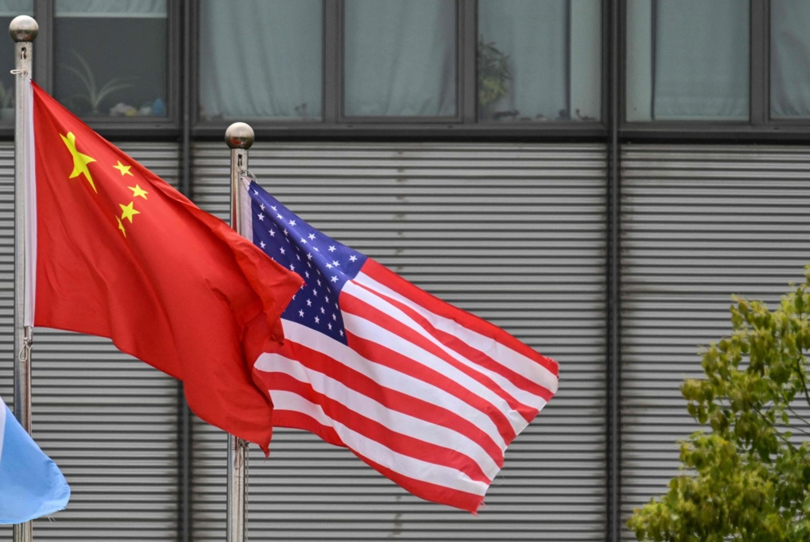 Washington Accuses Chinese AI Firms of ‘Systematic’ Theft