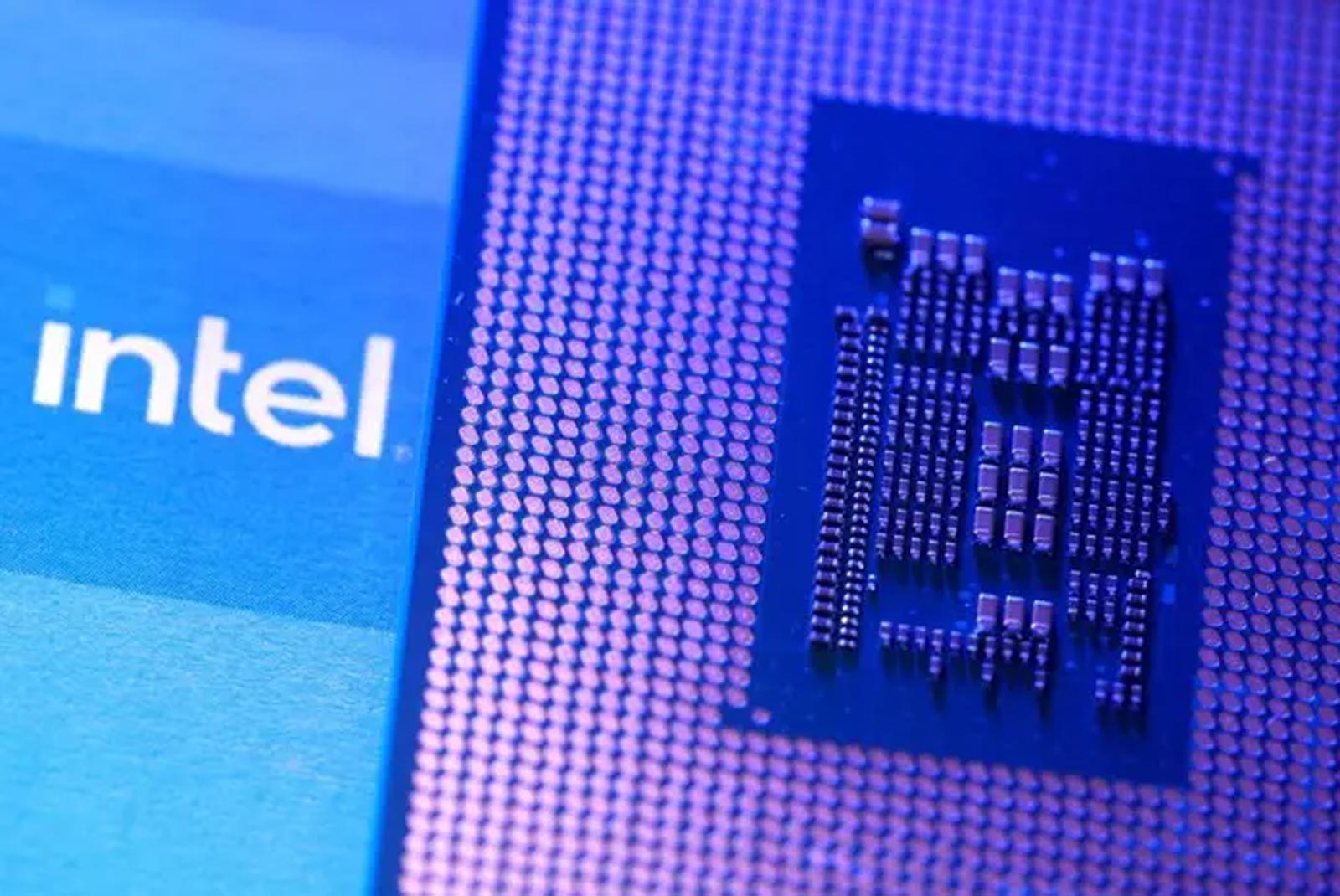 Intel Stays in Musk’s Terafab Race Despite TSMC Discussions