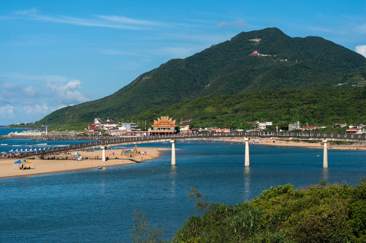 beyond-fulong-beach-taiwan-s-northeast-coast-escapes-culture-2025-11